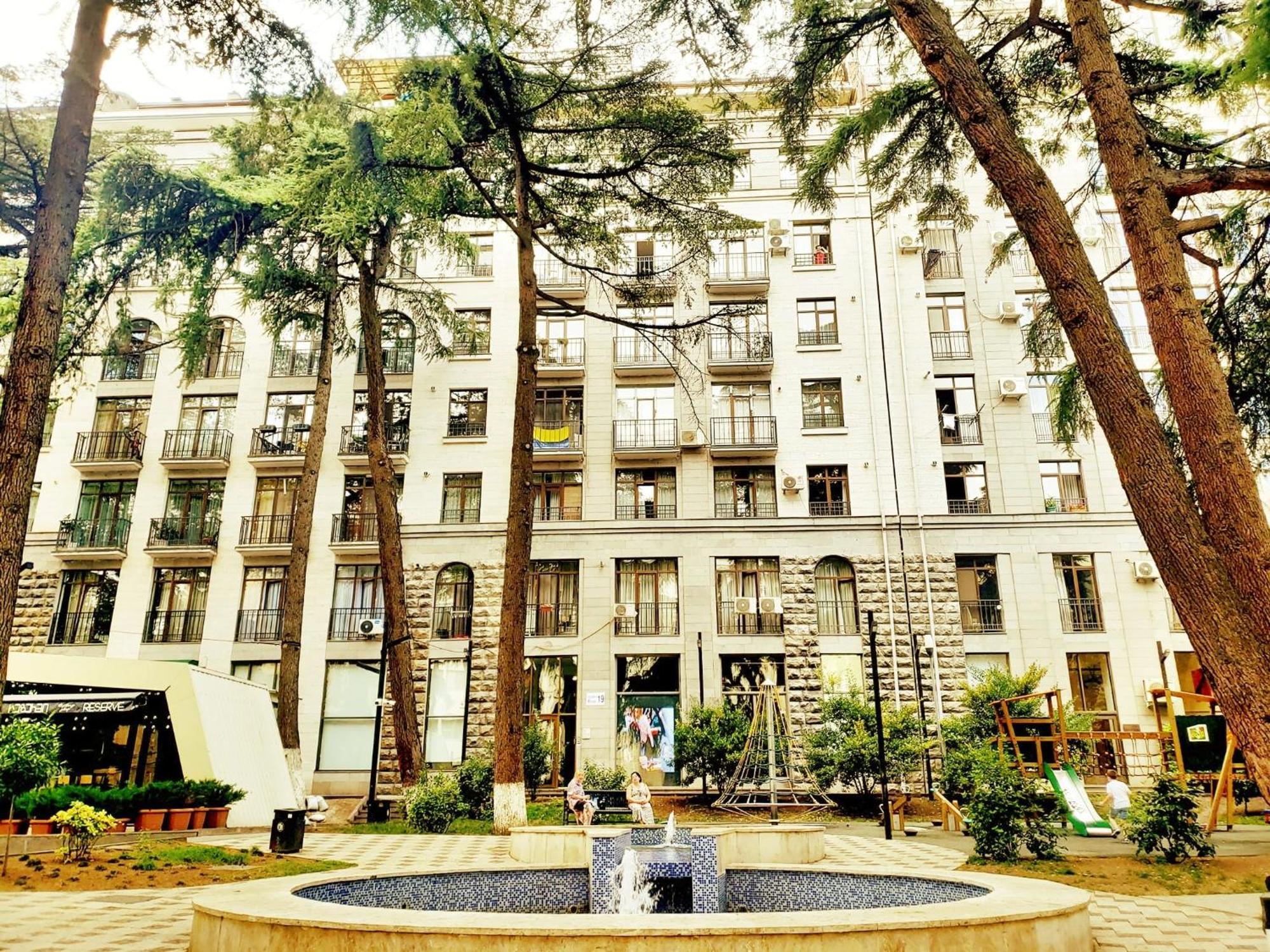 Cozy Apartment In The City Center Mtatsminda Tbilisi Luaran gambar