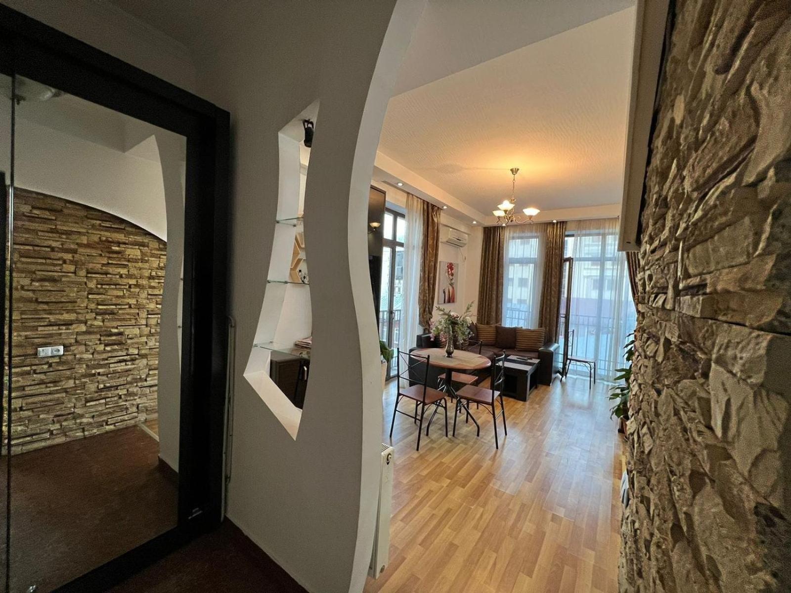 Cozy Apartment In The City Center Mtatsminda Tbilisi Luaran gambar