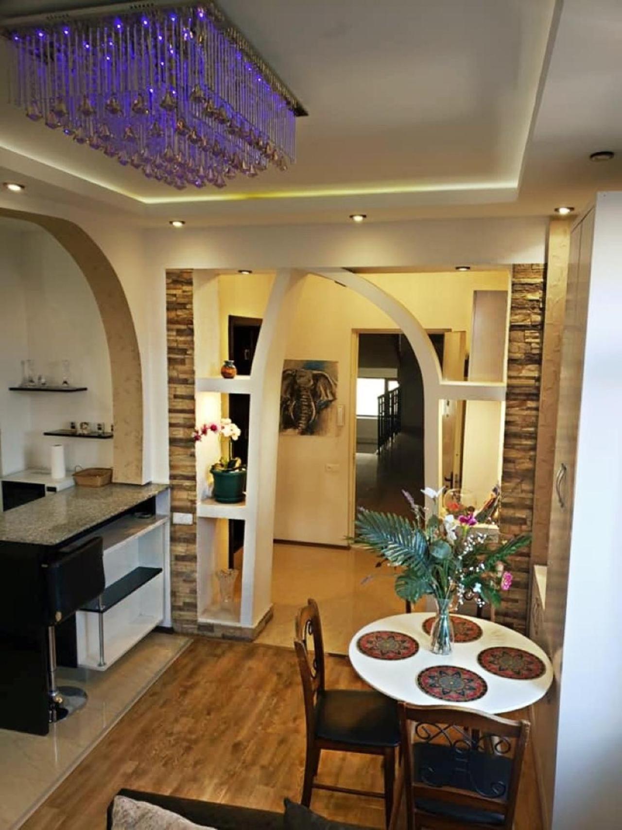 Cozy Apartment In The City Center Mtatsminda Tbilisi Luaran gambar