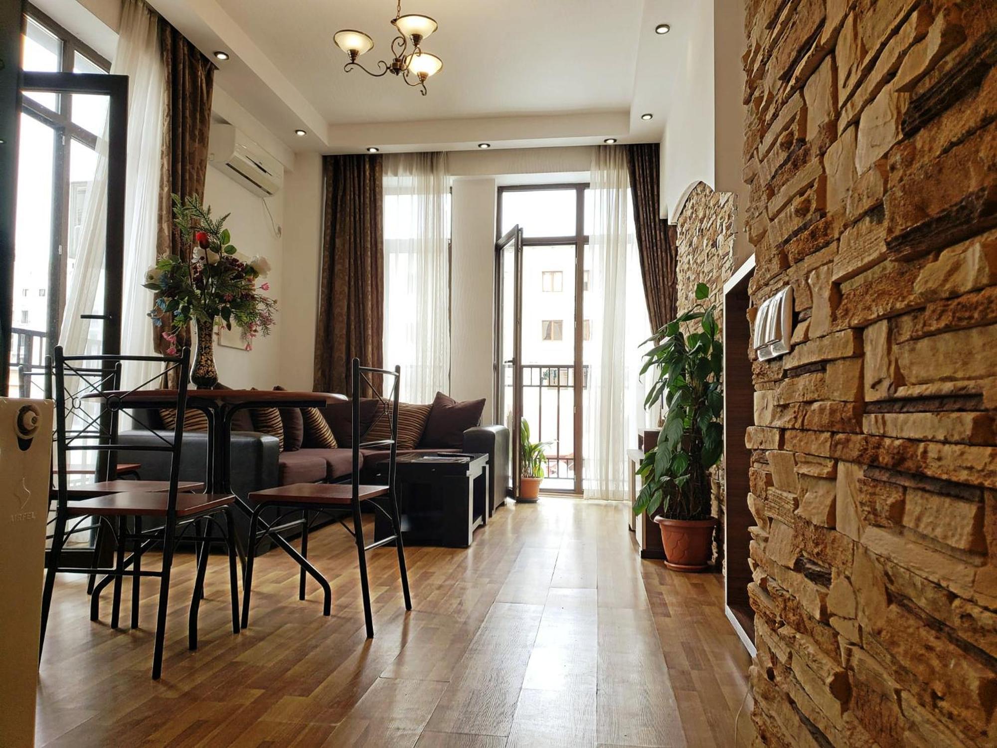 Cozy Apartment In The City Center Mtatsminda Tbilisi Luaran gambar