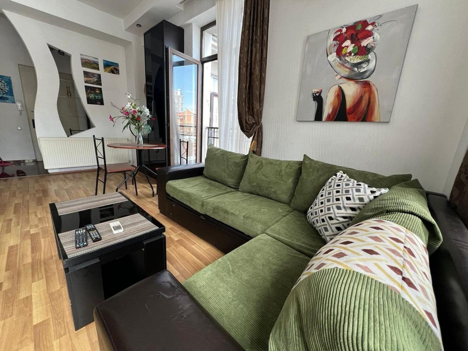 Cozy Apartment In The City Center Mtatsminda Tbilisi Luaran gambar