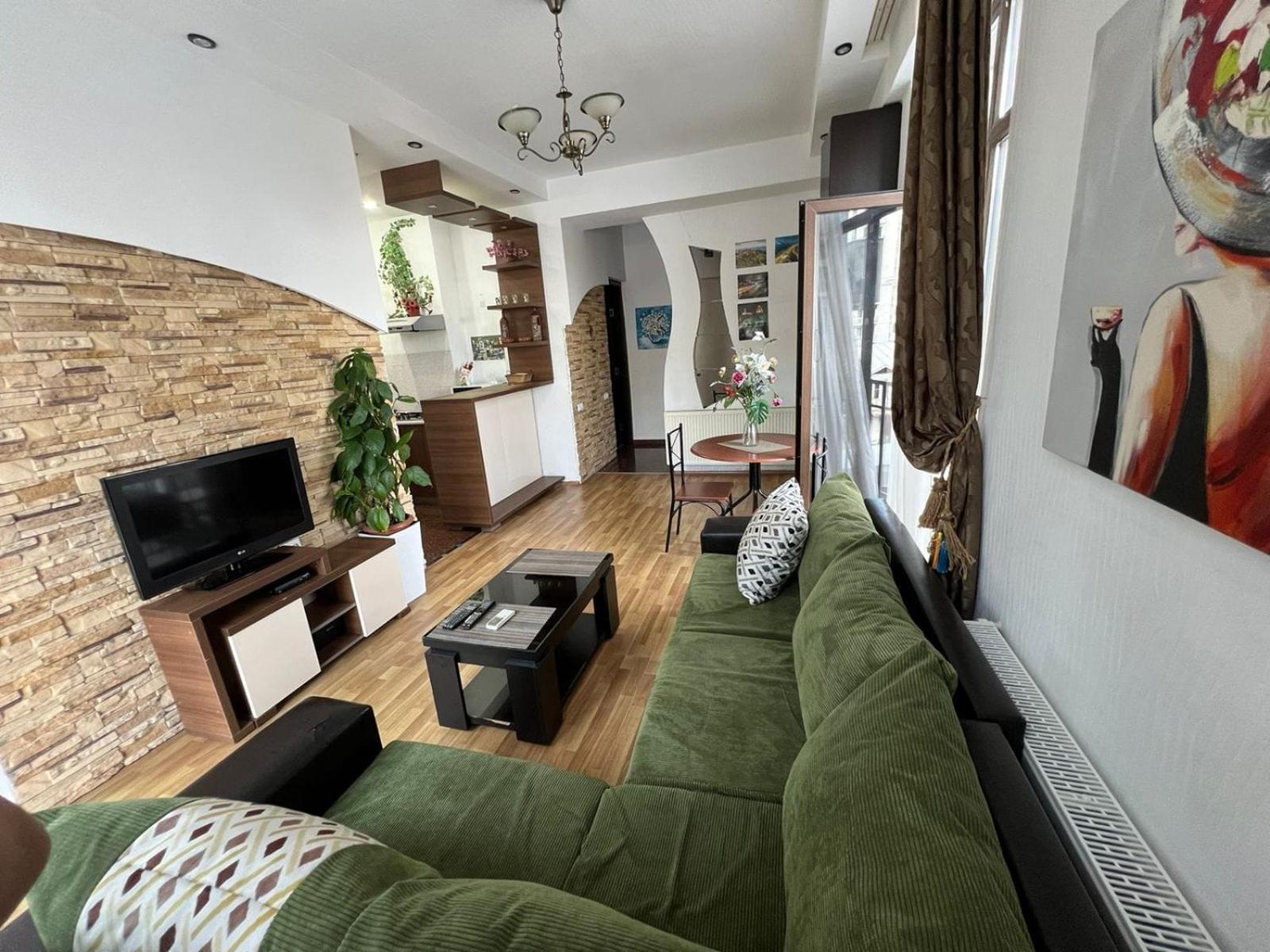 Cozy Apartment In The City Center Mtatsminda Tbilisi Luaran gambar