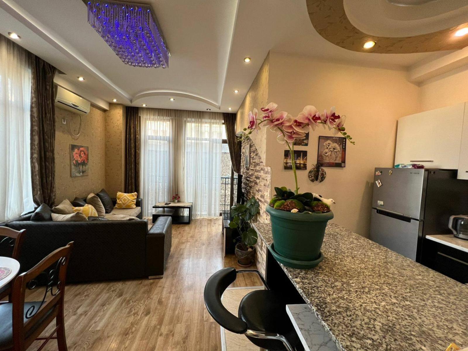 Cozy Apartment In The City Center Mtatsminda Tbilisi Luaran gambar