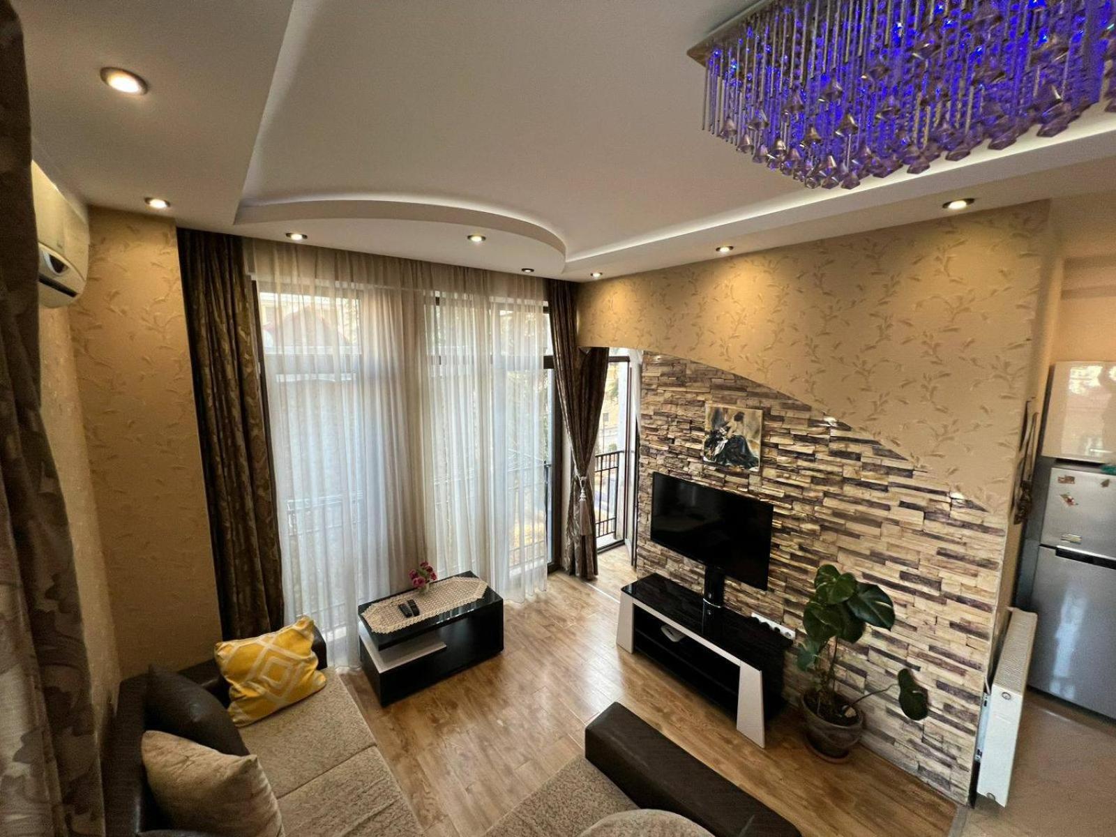 Cozy Apartment In The City Center Mtatsminda Tbilisi Luaran gambar